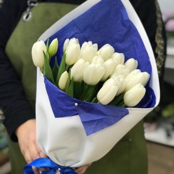 Белые тюльпаны 23 шт. [Артикул - 34221]
